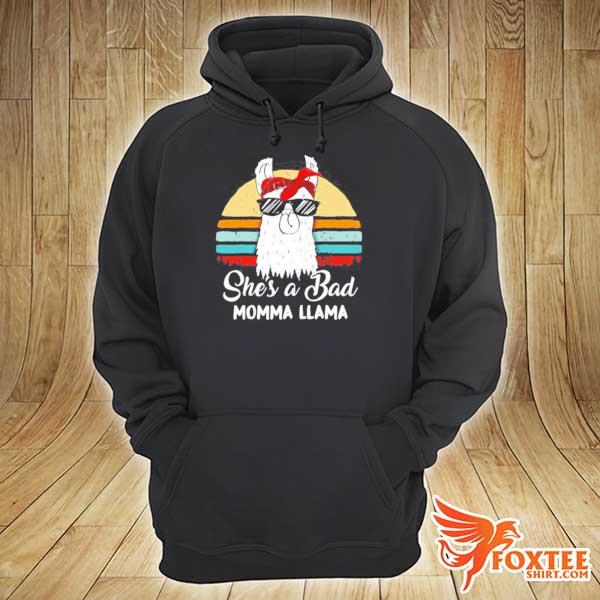 She’s A Bad Momma Llama Mama Retro Vintage Shirt hoodie