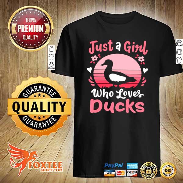 Just a girl who loves ducks retro sunset shirt