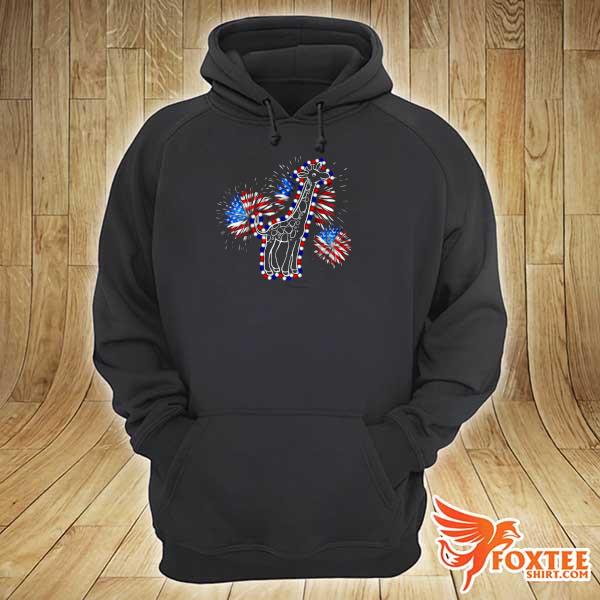 Giraffe Flag Fireworks Giraffe Lover Independence Day Shirt hoodie